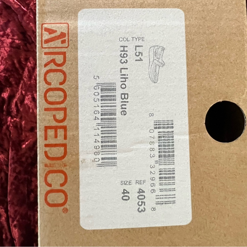 Arcopedico women’s Blue Shoes.  European size 40 which equates to women’s 9-9.5 - Picture 3 of 4